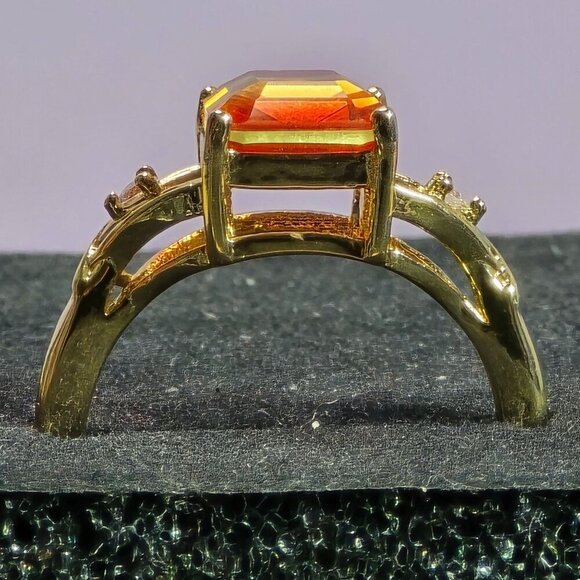 Gradient Orange-Yellow Emerald‎ Cut Solitaire Golden Ring Size 7 (NWOT) - Picture 4 of 6